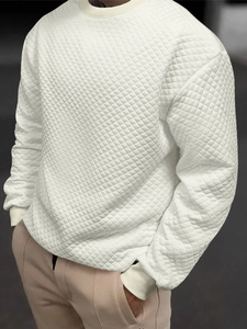 Herren-Sweatshirt in Cremeweiß mit Rundhalsausschnitt und einzigartigem Rautensteppmuster