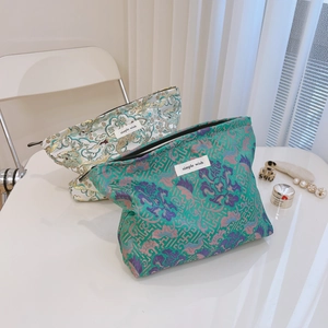New Chinese Style Jacquard Cosmetic Bag Vintage Oriental Floral Dragon Pattern Canvas Lining Makeup Pouch Zipper Clutch