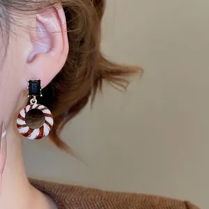 Retro geometric drop earrings with black gemstone and red white enamel round pendant
