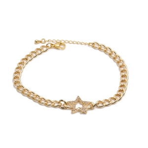 Golden adjustable bracelet with zircon-encrusted star charm and flat link chain style