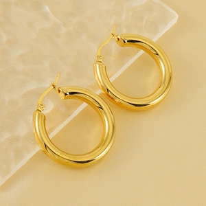 Chunky Hoop Earrings 18K Gold Plated Stainless Steel Hollow Round Geometric Minimalist Chic Jewelry For Women