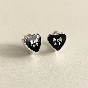 925 Sterling Silver Heart Hoop Earrings With Black Enamel And Silver Bow Decoration Sweet Cool Style Jewelry For Women