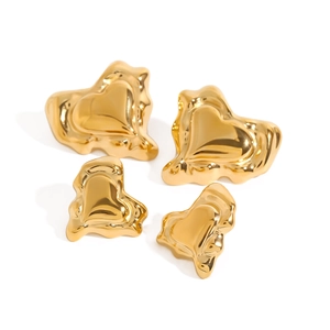 Polished gold heart-shaped titanium steel earrings in two sizes with liquid metal effect
