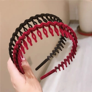 Elegant velvet wavy tooth headbands in black and burgundy for women hairstyle fix