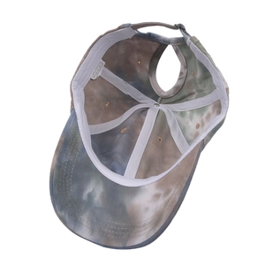 Tie-dye ponytail baseball cap made of 100% cotton with adjustable metal buckle back