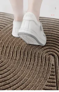 Detailaufnahme der PVC-Schlingenmatte mit Wellenstruktur zur Schmutzentfernung