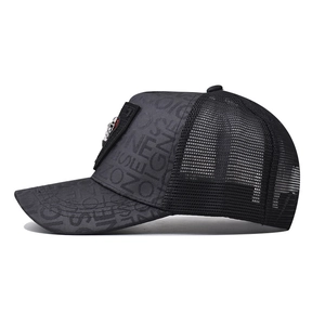 Casquette baseball graffiti rétro avec dos en filet et badge métallique bouclier