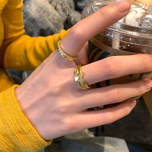 18K gold plated zircon irregular open rings with leaf pattern and lattice texture
