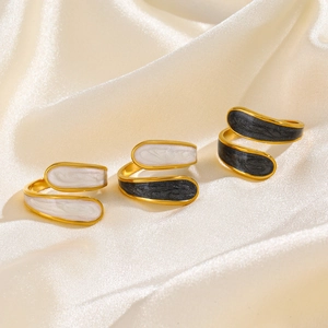 Retro 18K gold plated stainless steel open ring set with black and white enamel finish