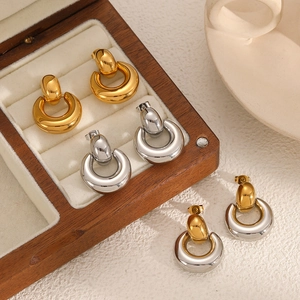 Boucles d'oreilles en U en acier inoxydable plaqué or 18k en or, argent et bicolore
