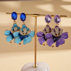 Elegant floral oval drop earrings with crystals and enamel finish in blue and purple