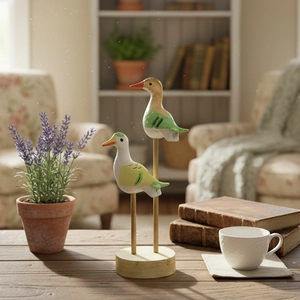 Wooden Bird Figurines Hand Carved Painted Desktop Ornaments Nordic Style Home Decor Living Room Accent Sculpture