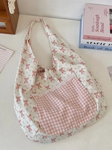 Sac fourre-tout en toile crème avec nœuds roses et poche à carreaux ornée de dentelle