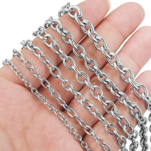 Detailed comparison of six different sizes of silver stainless steel DIY jewelry chains