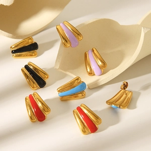 Fashionable 18k gold plated fan-shaped stainless steel enamel earrings in multiple colors