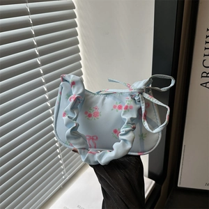 Sac Sous Le Bras Imprimé Roses Et Noeuds Doux Pour Femmes Sac À Main En Tissu Avec Bandoulière Froncée