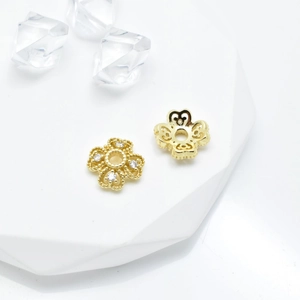 Gold clover flower spacers with zircon inlay for DIY pearl jewelry making