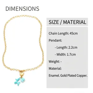 Vue détaillée du collier chien ballon plaqué or 18 carats avec dimensions et chaîne 45 cm