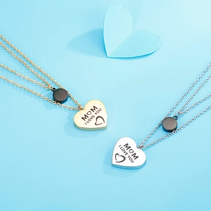 Collana Con Ciondolo A Cuore A Doppio Strato Acciaio Inossidabile Inciso MOM I LOVE YOU Regalo Festa Della Mamma Donne Oro