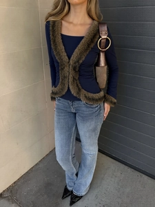 Slim fit dark blue cardigan with brown faux fur trim and long sleeves for women