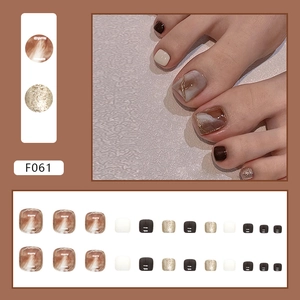 Brown marble amber and gold glitter press-on toenails set with metallic accents