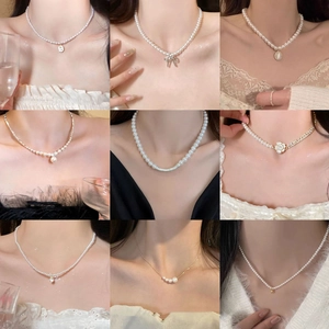 Collier Künstliche Perles Fantaisie Élégant Pour Femmes Mode Alliage Plaqué Or Nœud Fleur Cœur Pendentif Chaîne Ras Du Cou