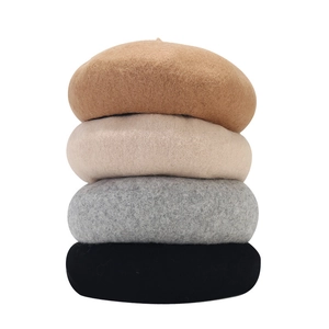 Klassische Wollfilz-Baskenmützen für Kinder in Beige, Grau und Schwarz, stapelbarer Stil