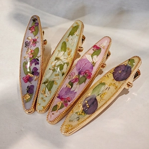 Handmade Dried Flower Hair Clips Resin Gold Foil Alloy Vintage Floral Duckbill Side Barrette Accessories Women