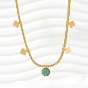 Vintage Stainless Steel Green Aventurine Pendant Necklace Elegant Snake Bone Chain With Clover Charms For Women