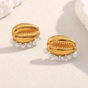 Cowrie Shell Stud Earrings 18K Gold Plated Stainless Steel Imitation Artificial Pearl Unique Design Bohemian Beach For Women