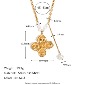 18K gold plated stainless steel flower pendant necklace with elegant pearls for women