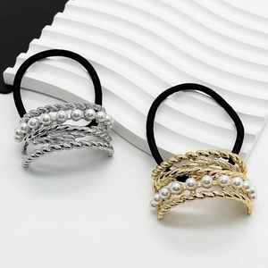 Hair Ties Alloy Faux Artificial Pearl Twisted Metal Design Elastic Ponytail Holder Elegant Minimalist Fashion Headwear