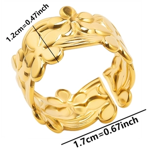 Detail shot of golden five-petal flower ring showing dimensions 1.2cm width and 1.7cm diameter