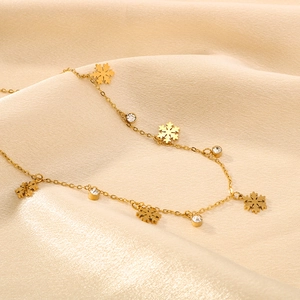 Snowflake Pendant Necklace Stainless Steel 18K Gold Plated Zircon Crystal Dainty Choker Jewelry For Women