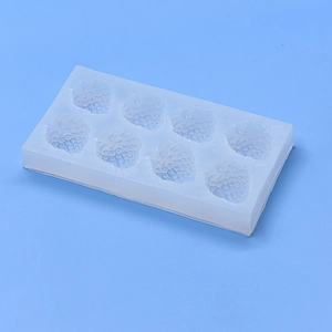 8-cavity strawberry silicone mold for chocolate baking and fondant cake decoration
