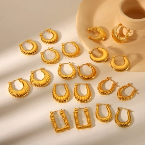 Boucles d'oreilles en acier inoxydable 18K dorées avec textures géométriques variées
