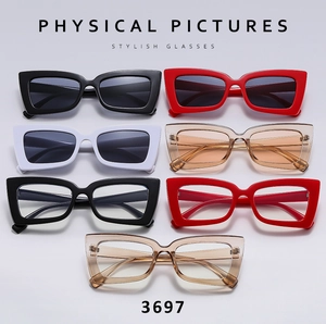 Detailed grid showing seven color options for square frame stylish sunglasses