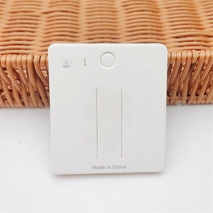 Square white paper jewelry card with Hello text and cute bear motif for hair accessories