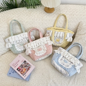 Quilted checkered tote bags with lace edges and heart pockets in pastel colors