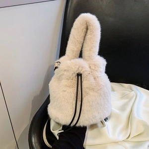 Sac Seau En Peluche Fausse Fourrure Cordon Bandoulière Sac À Main Souple Couleur Unie Mode Pour Femmes Automne Hiver