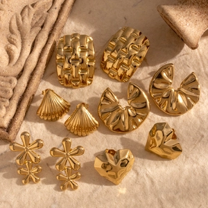 Vintage Gold Earrings Stainless Steel Geometric Heart Shell Flower Shaped Minimalist Fashion Jewelry For Women