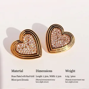 Boucles d'oreilles cœur dorées avec zircons micro-incrustés et design de luxe chic