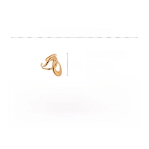 Detail view of irregular gold starfish ring with stainless steel material and dimensions