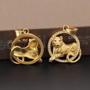 Hip hop style gold tiger pendant with red crystal eyes and white rhinestone border