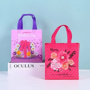 Non-woven Mother's Day gift bags with floral patterns and sturdy ribbon handles