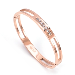 Bracelet jonc ajouré en acier titane or rose avec diamants blancs étincelants pour couples