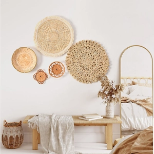 Five-piece set of handmade Nordic seagrass woven wall decor discs in bohemian style