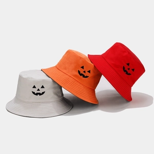 Cappelli a secchiello Halloween con sorriso di mostro in arancione, grigio e rosso