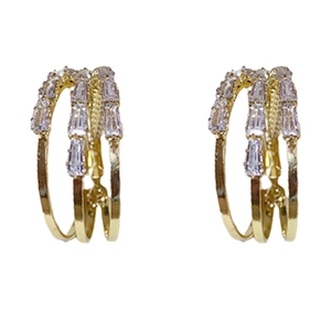 Boucles d'oreilles créoles dorées à trois couches avec cristaux baguette de luxe pour femme