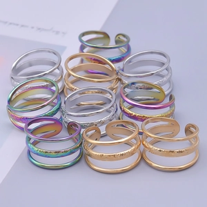Adjustable multi-layer 304 stainless steel rings with hammered texture in gold and silver